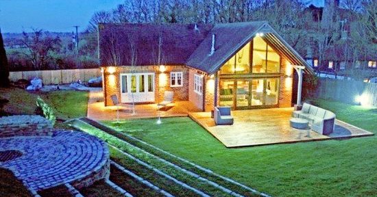 Spring Court, Edburton