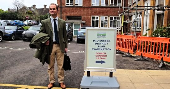 Robert Worsley arriving at the MSDC hearing