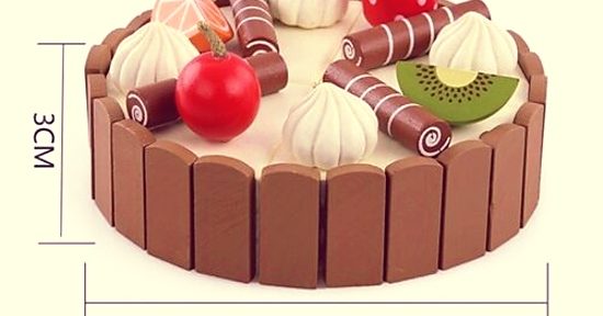 Toy plastic cake